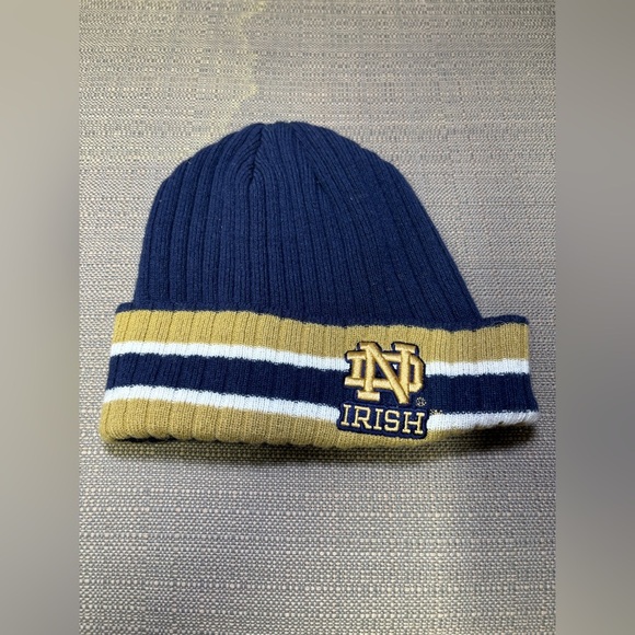 Notre Dame Football Irish Winter Knit Beanie Hat - Picture 1 of 4